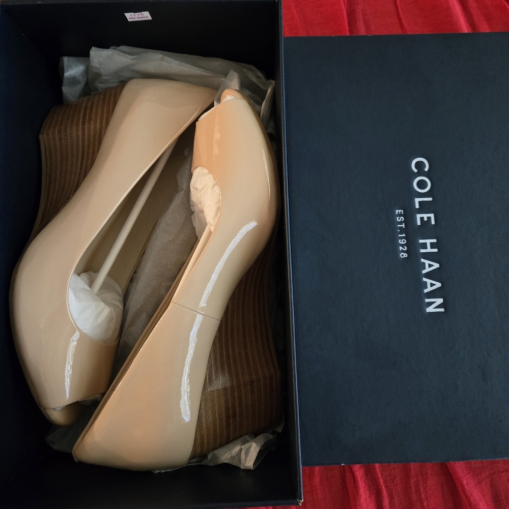 Cole Haan Women's Tan Patent Wedges - Brand new